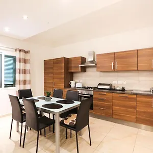  Appartamento Triton Malta
